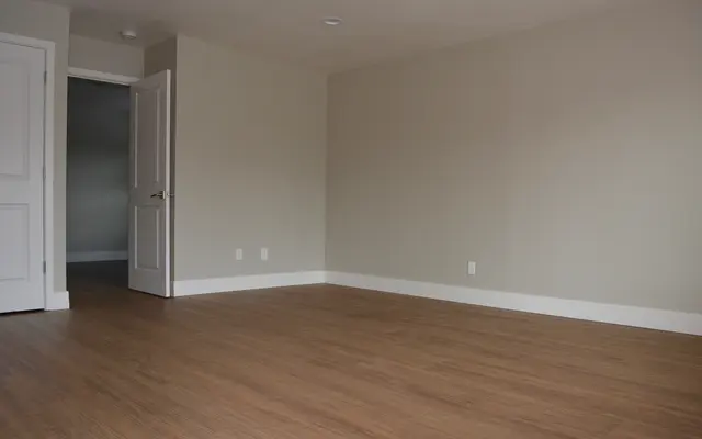 Access at Rohnert Park - Wood, Floor