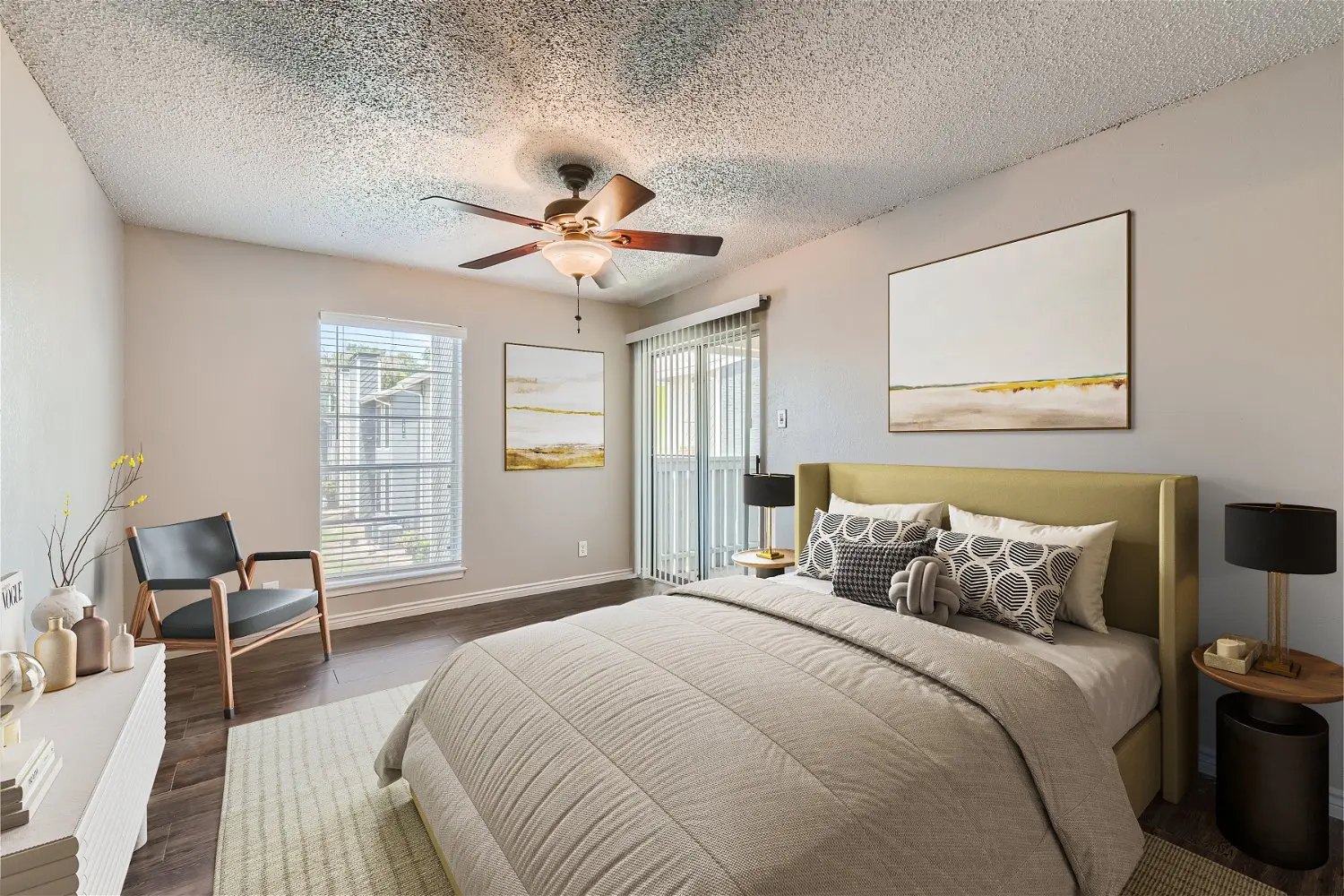 Woodstone Apartments - Home Decor, Appliance, Ceiling Fan