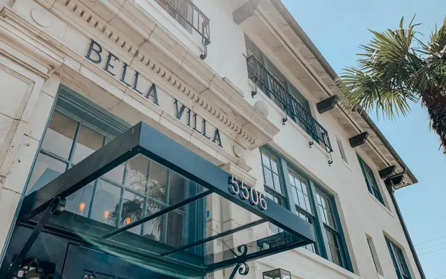Bella Villa Bella Villa - Building