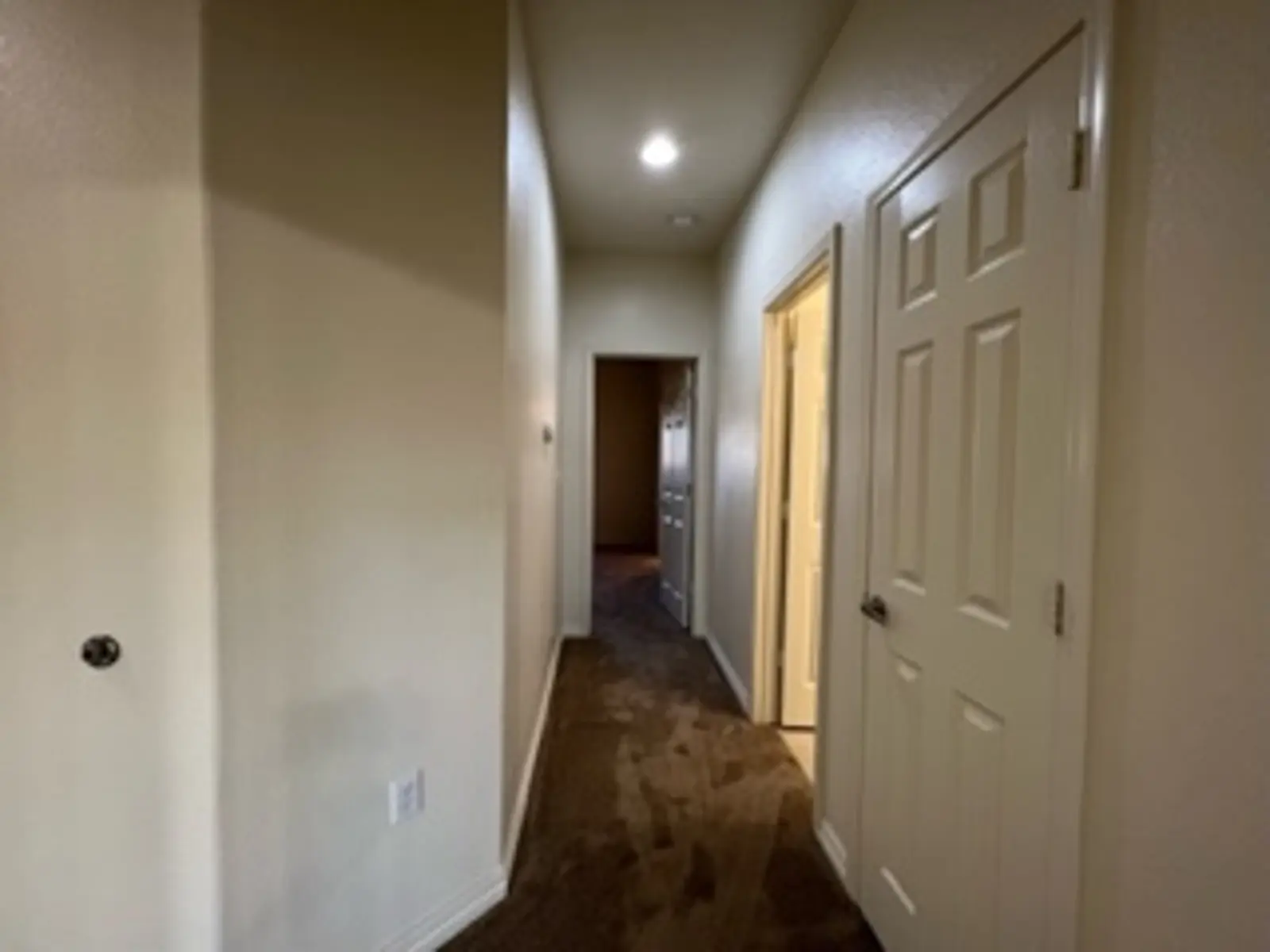 Desert Oasis Communities Desert Oasis Communities - Corridor, Indoors