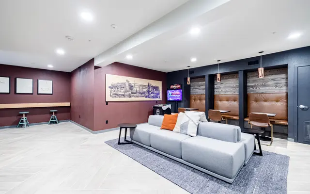 The Strauss on Burnside The Strauss on Burnside - Flooring, Furniture, Living Room