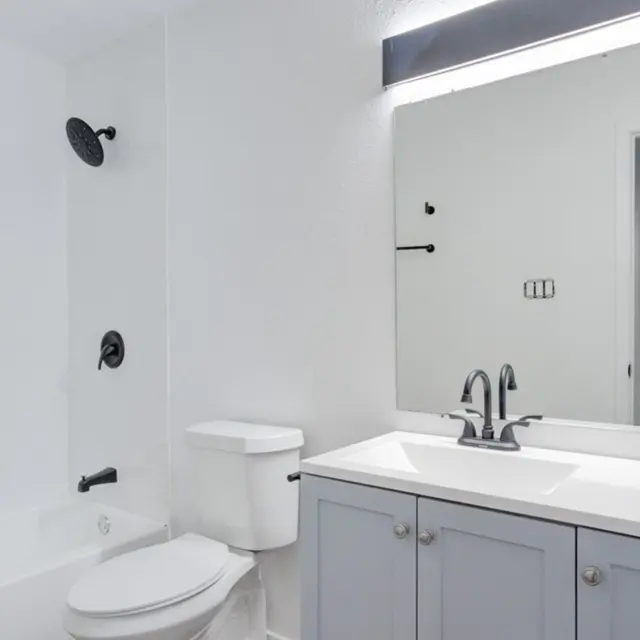 Townview - Athens - Toilet, Indoors, Room