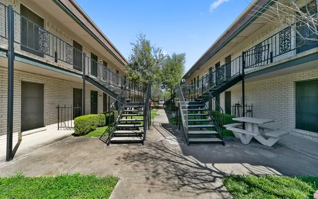 Belleview Belleview - City, Neighborhood, Suburb