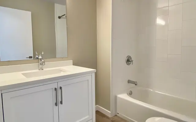 Cypress Court Apartments - Room