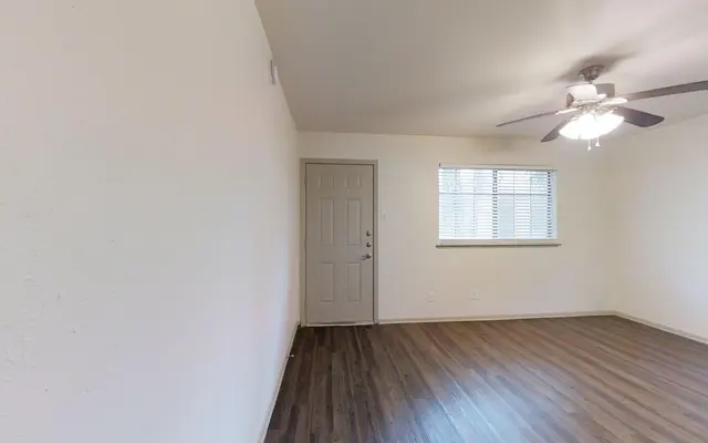 Austin's Place Apartments - Floor