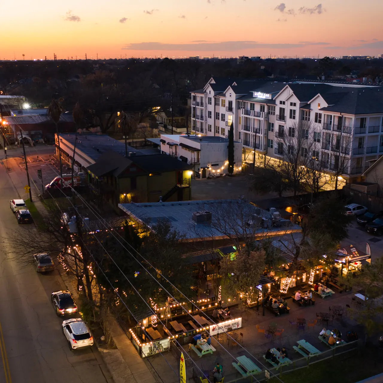 White Oak Highline - Scenery, Metropolis, Nature