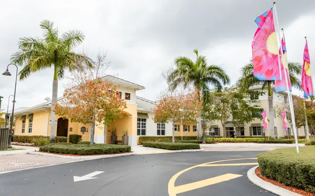 Pinnacle at Avery Glen Clubhouse Pinnacle at Avery Glen Clubhouse