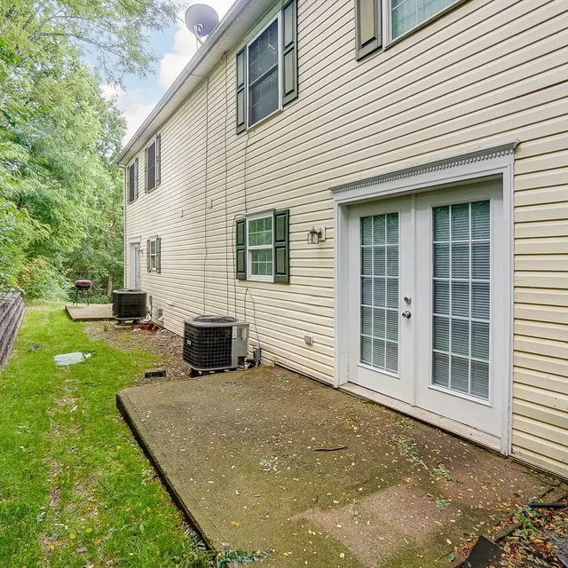 Cold Springs Townhomes - Door, Housing, City