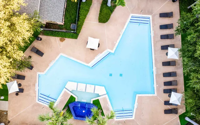 Carmel Apartments - Hotel