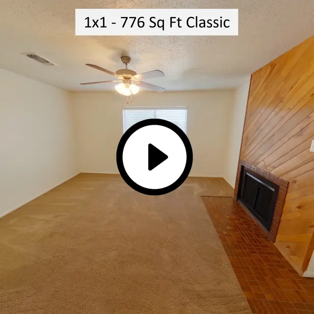 1x1 - 776 Sq Ft Classic