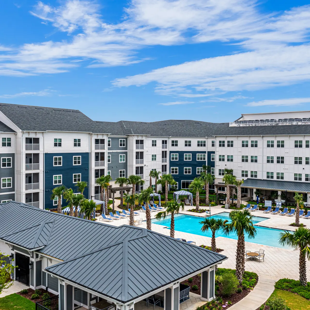 Sea Sound - Hotel, Building, Resort