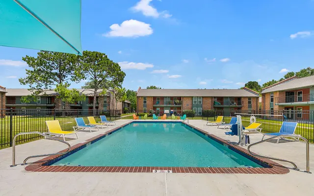 Pool Siegen Calais - Building, Resort