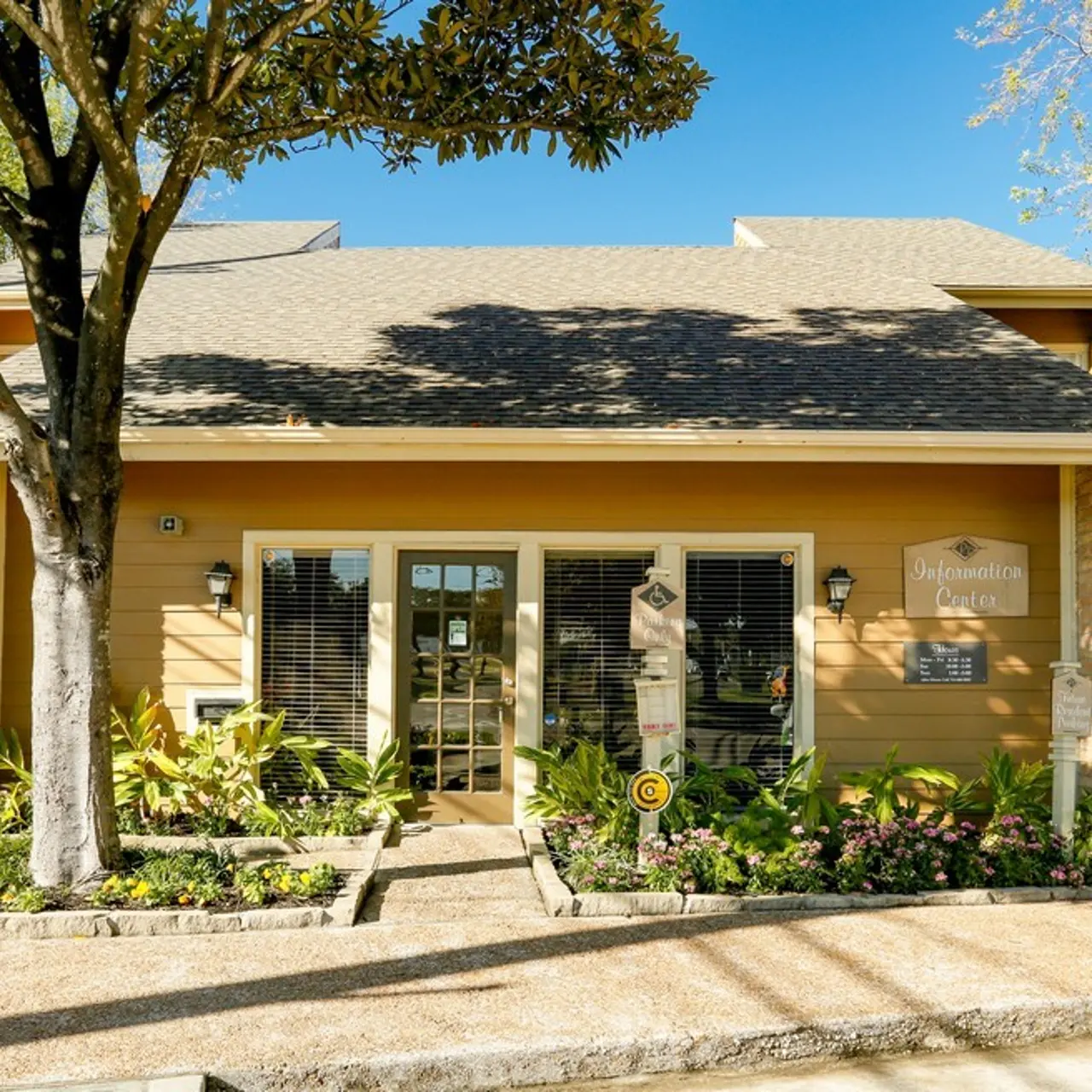 Pine Forest Place & Park - Leasing office