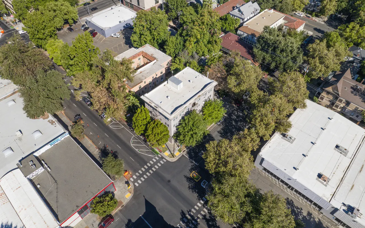 Casa del Rey and Courtyard - Building, Road, Outdoors