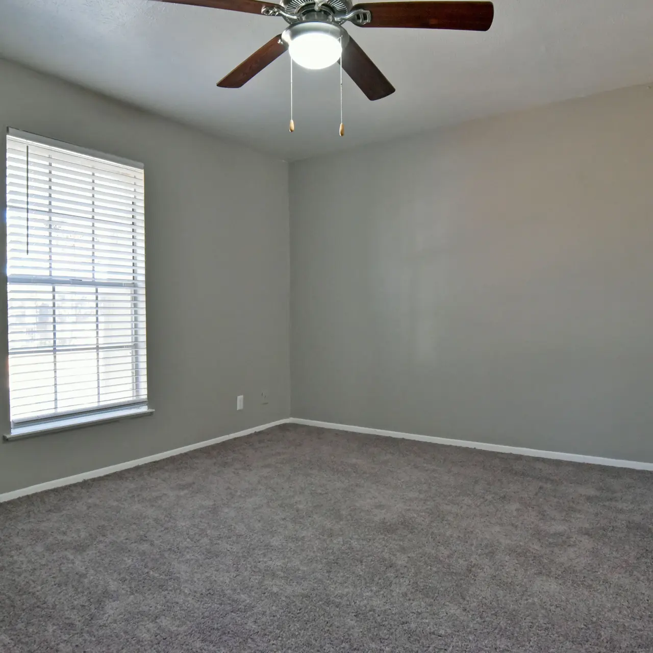Northaven Terrace - Corner, Floor, Flooring