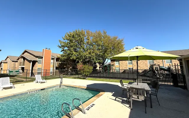 Bosque Estates Bosque Estates - Pool, Water, Housing