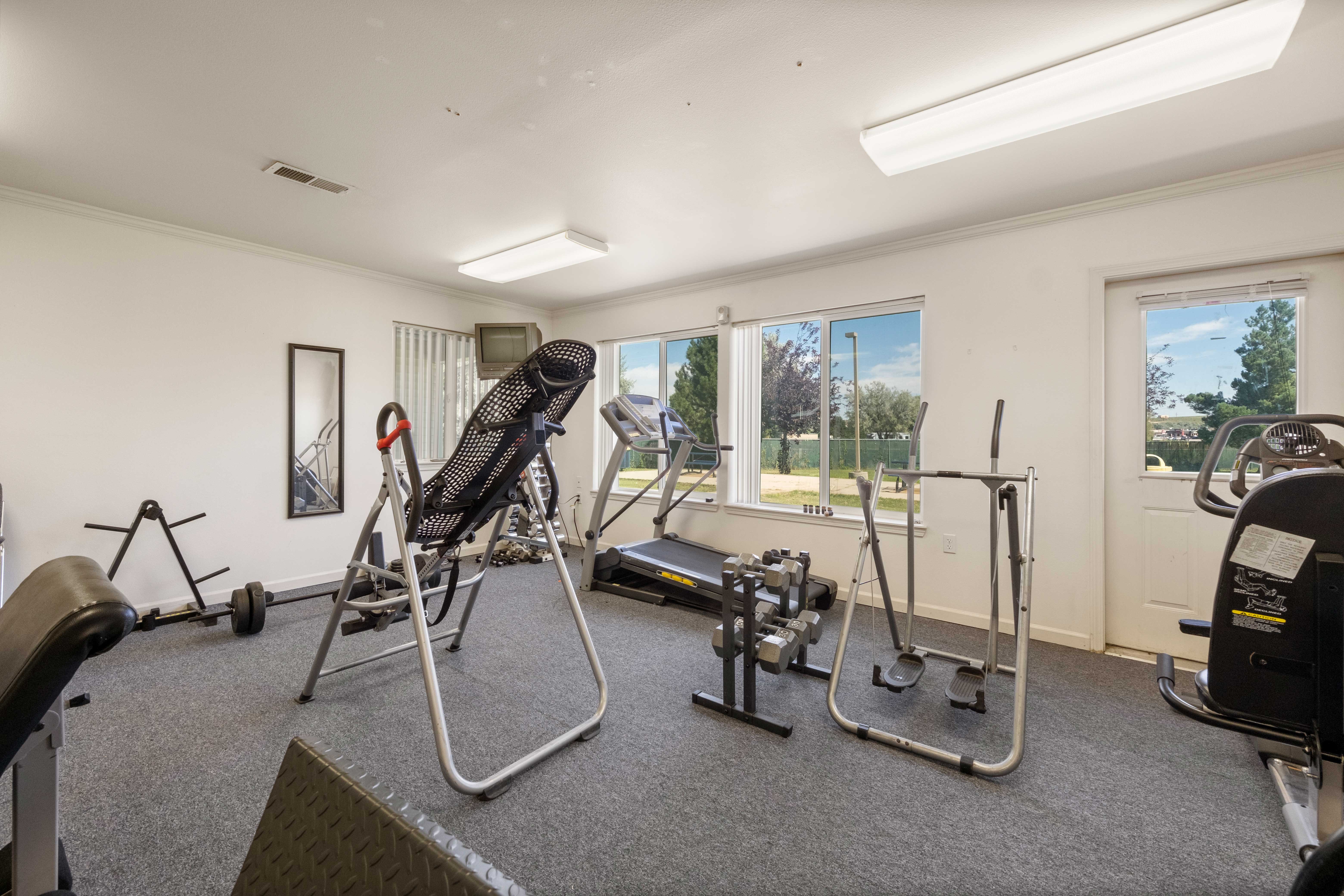 Sheridan Apartments Gym Courtyards at Sheridan - Working Out, Fitness, Sport