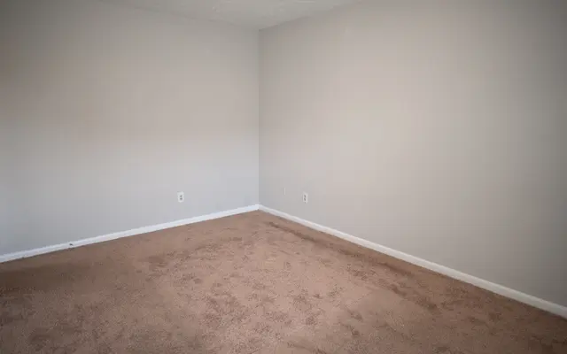 Berkshire Road Apartments - Corner, Floor, Flooring
