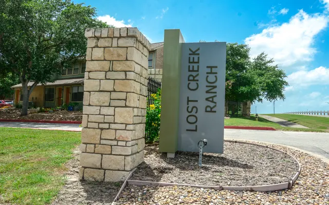Lost Creek Ranch Apartments Lost Creek Ranch Apartments - Entrance