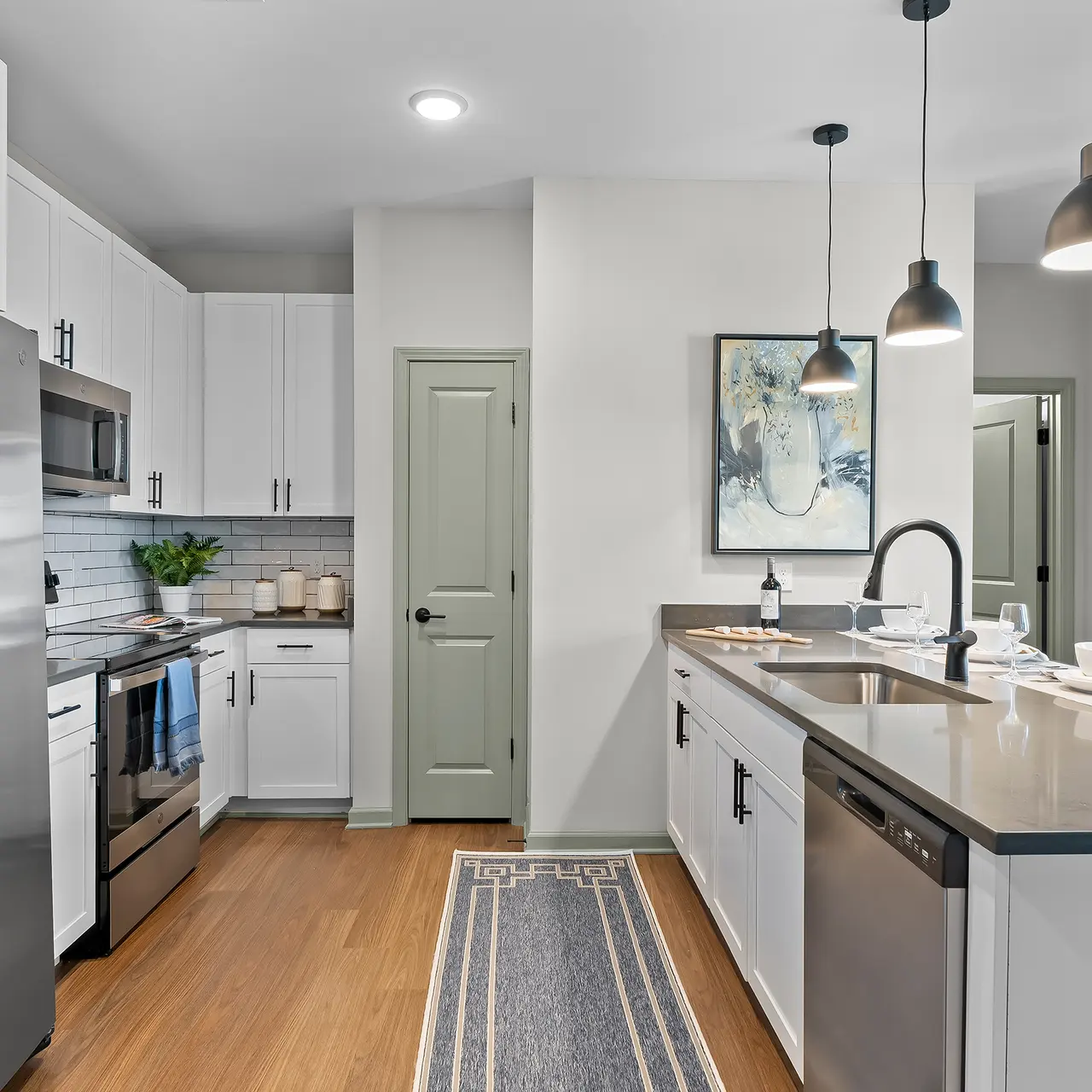 District Midtown - Indoors, Interior Design, Kitchen
