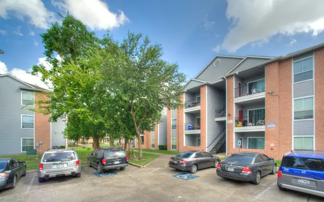 Plaza de Magnolia - Car, City, Urban