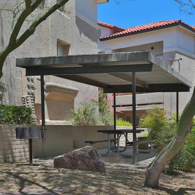 Lantana - Building, House, Housing