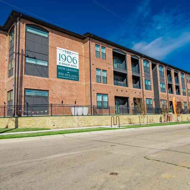 The 1906 at Bishop Ridge - City, Building, Urban