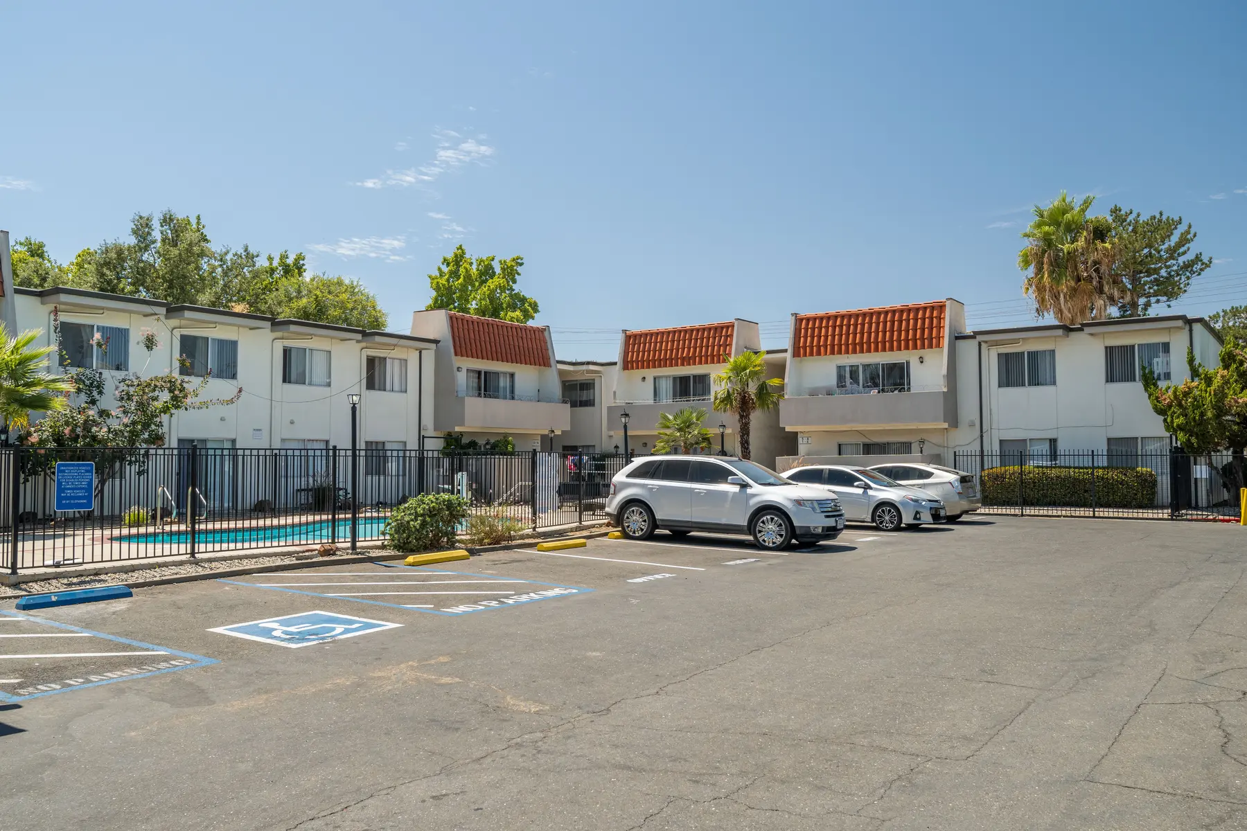 Morse Plaza - Housing, Car, House