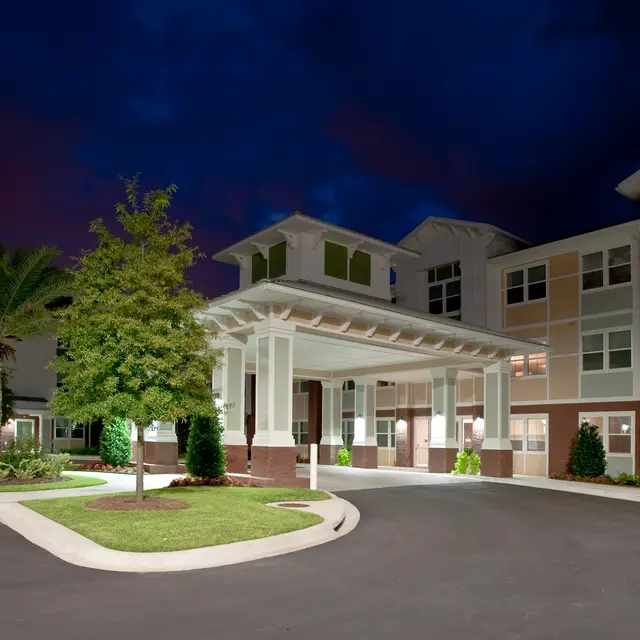 Kenwood Place Apartments - Neighborhood, City, Condo