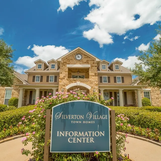 Silverton Village - House, Housing, Villa