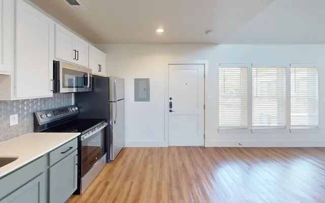 Marquita Court Apartments Marquita Court Apartments - Indoors, Interior Design, Wood