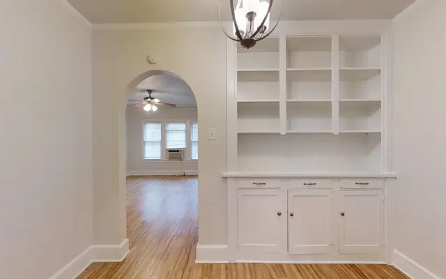 Marquita Court Apartments - Wood, Floor