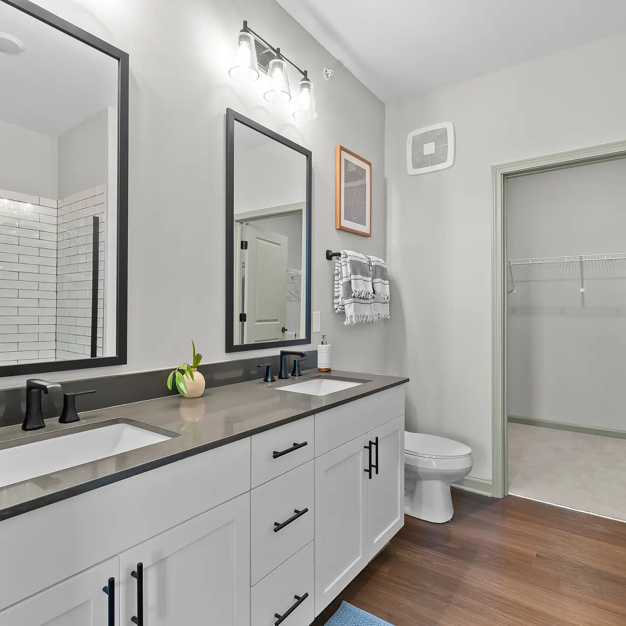 District Midtown - Indoors, Interior Design, Sink