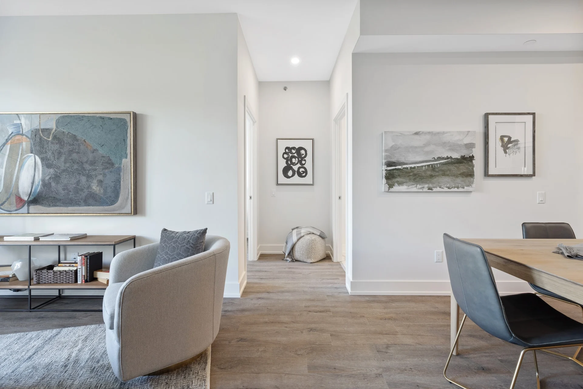 Las Palomas Apartments - Indoors, Interior Design, Floor