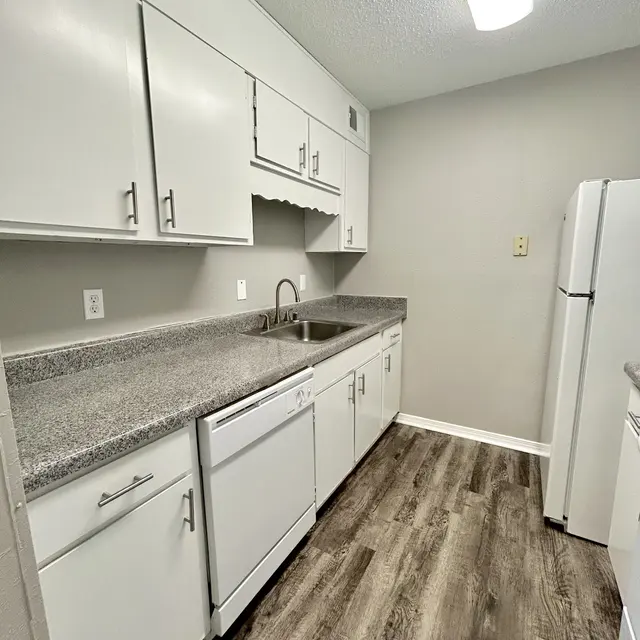 The Glenwood at Pinson - Floor, Indoors, Interior Design