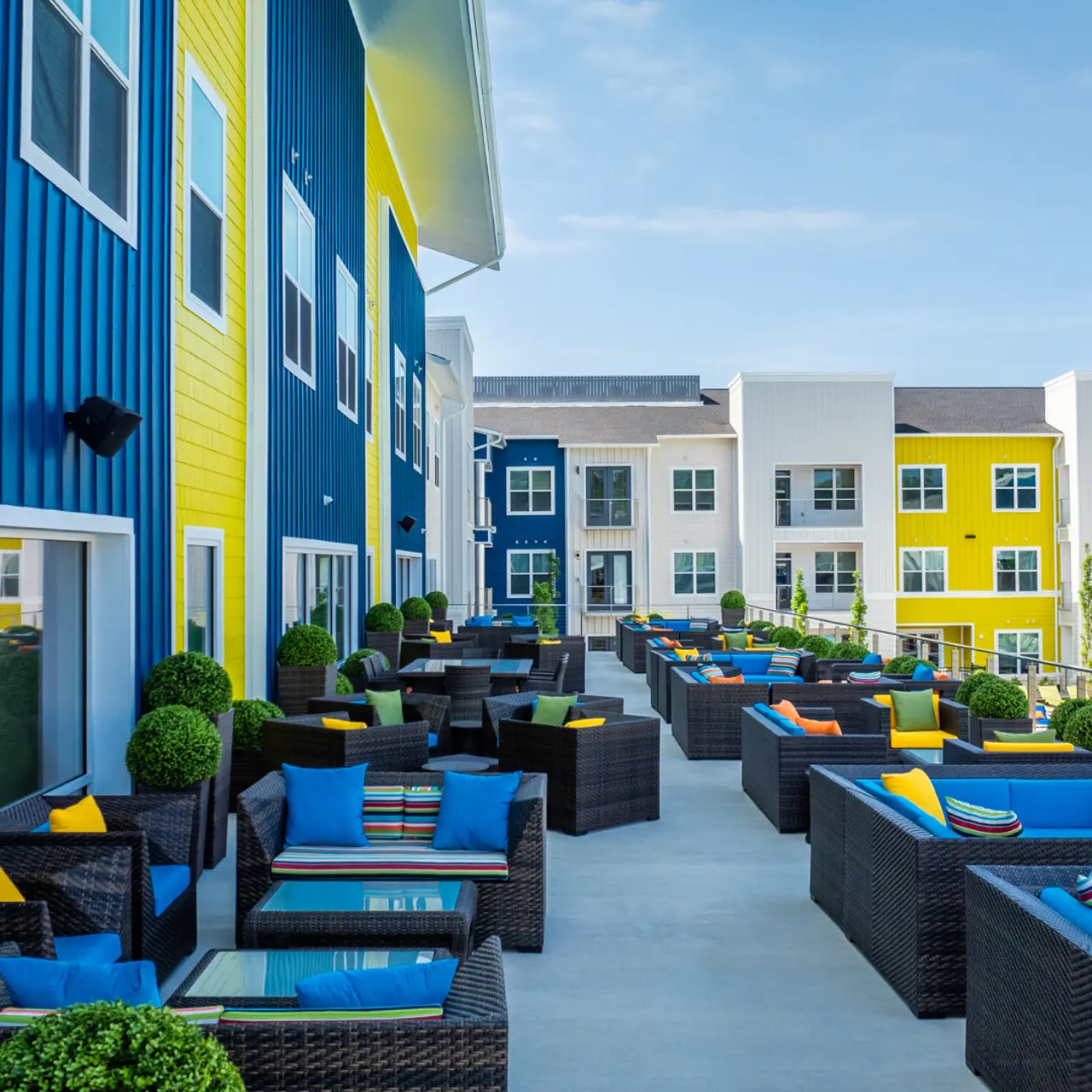 The Hamilton KIW-117.jpg