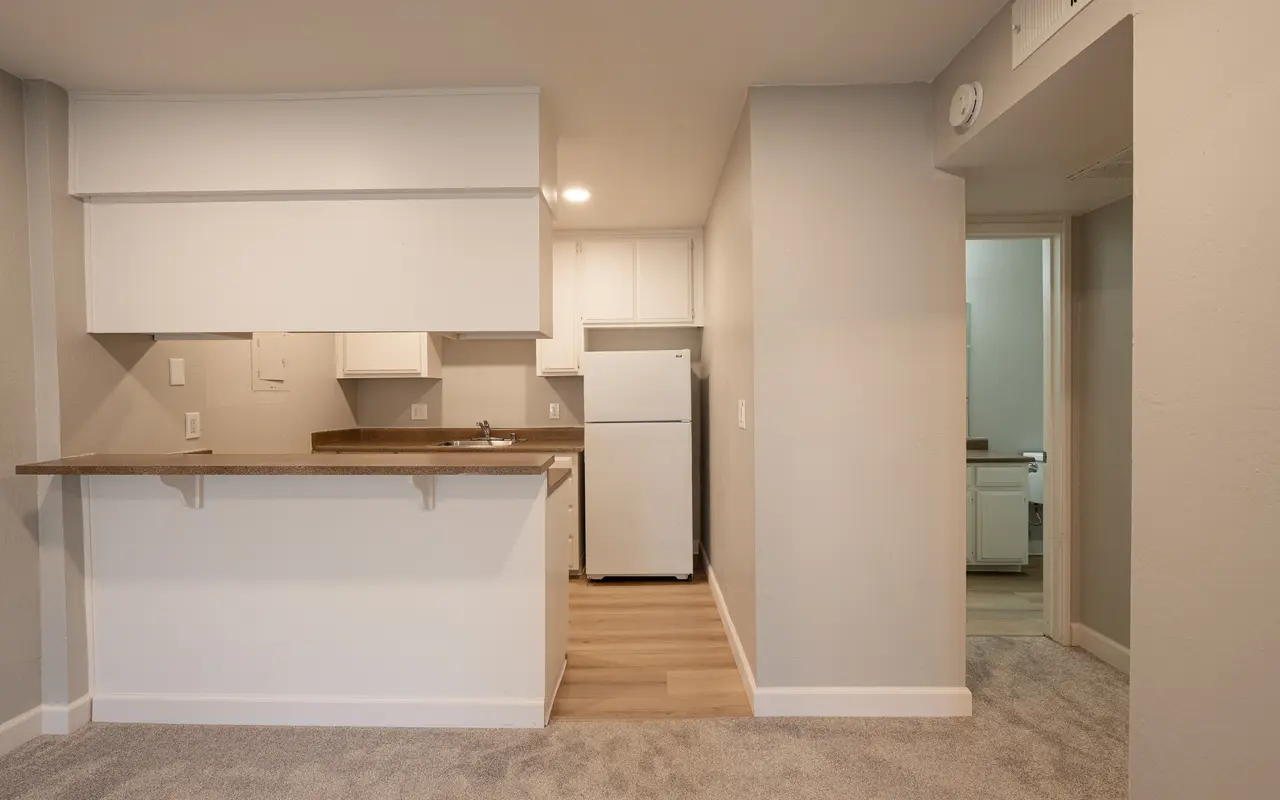 2712 E Street - Indoors, Interior Design, Corner