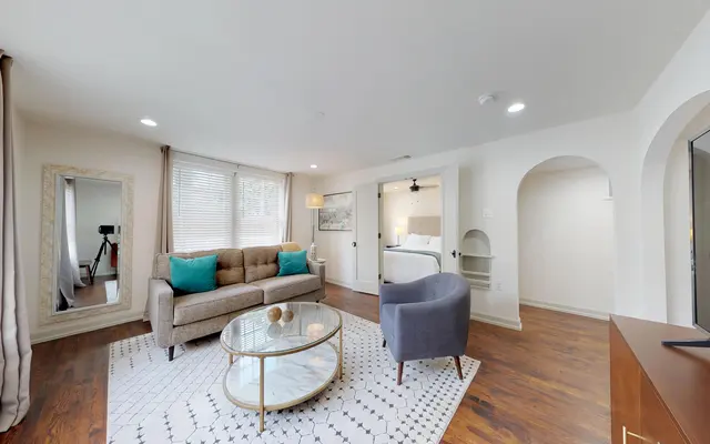 Bella Villa Bella Villa - Rug, Room, Floor