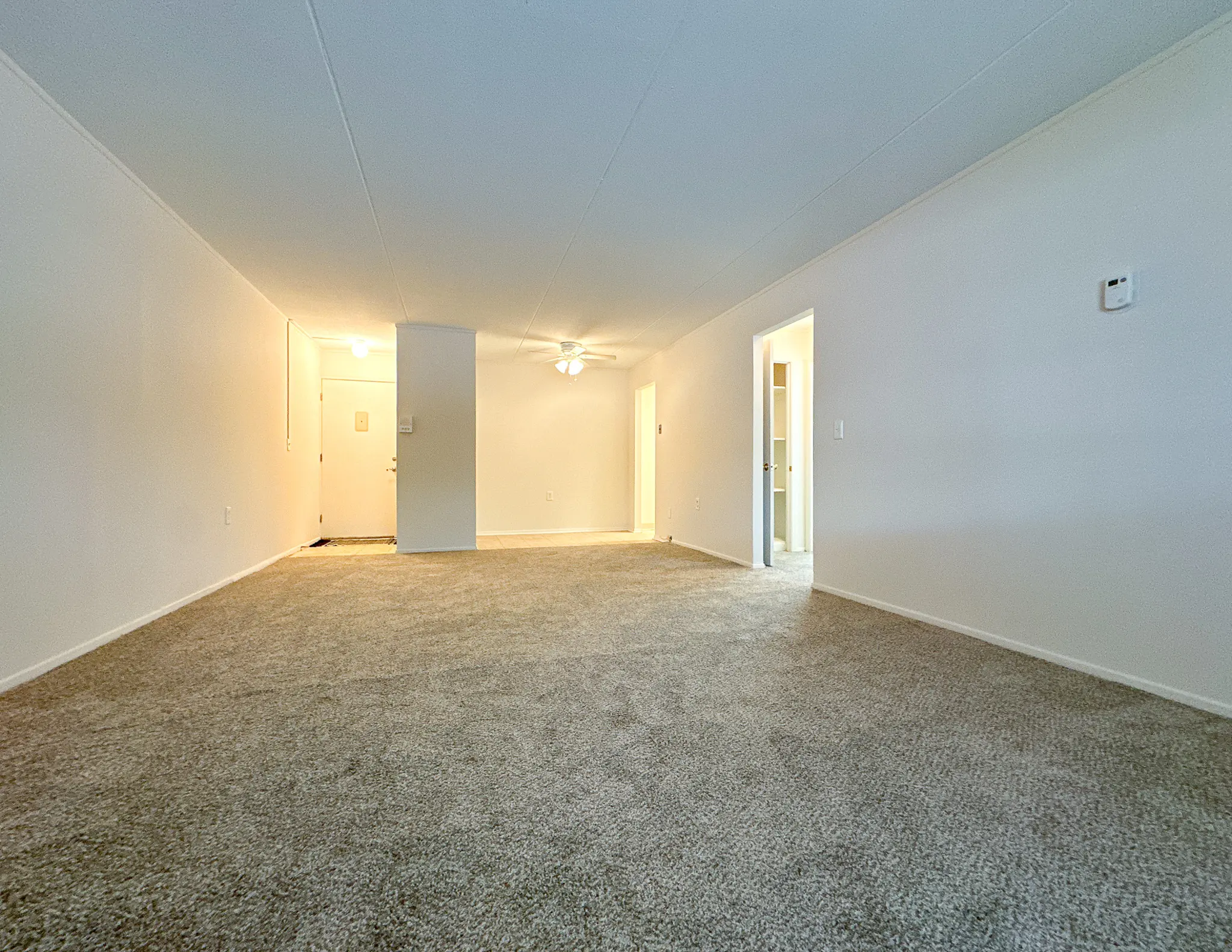 Fairview Park Manor - Floor, Flooring, Corner