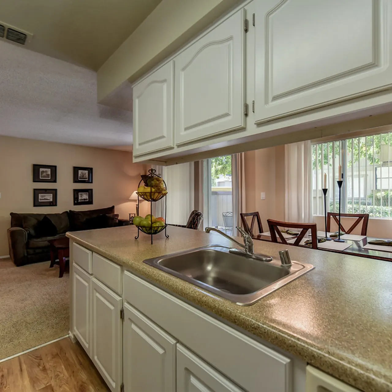Laurel Oaks - Room, Flooring