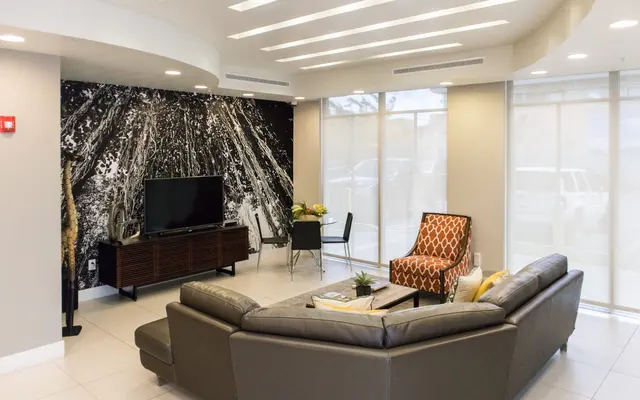 Gibson Plaza Apartments - Furniture