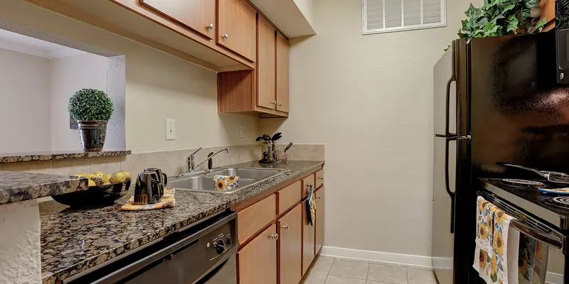 Reserve at Bankside Apartments - Room, Kitchen