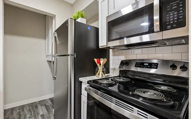 Oak Glen - Appliance, Device, Electrical Device