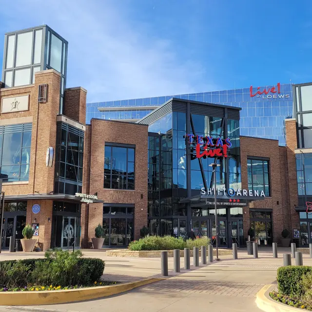 The Bowen of Arlington - City, Shopping Mall, Urban