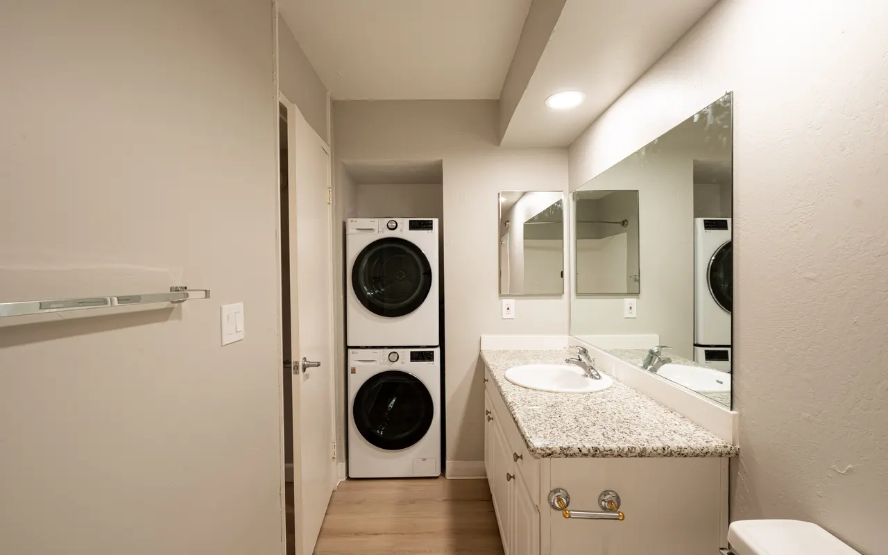 2712 E Street - Appliance, Device, Electrical Device