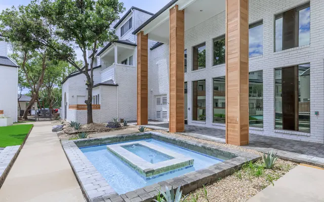 Axis Waterfront Axis Waterfront - City, Neighborhood, Housing