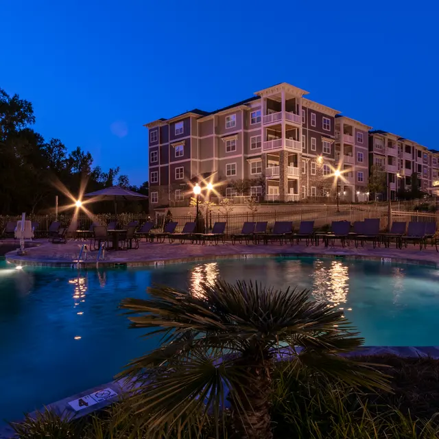 Rock Island - Hotel, Resort, Water