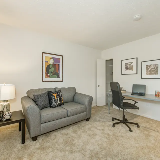 Gallery College Courts of Nora