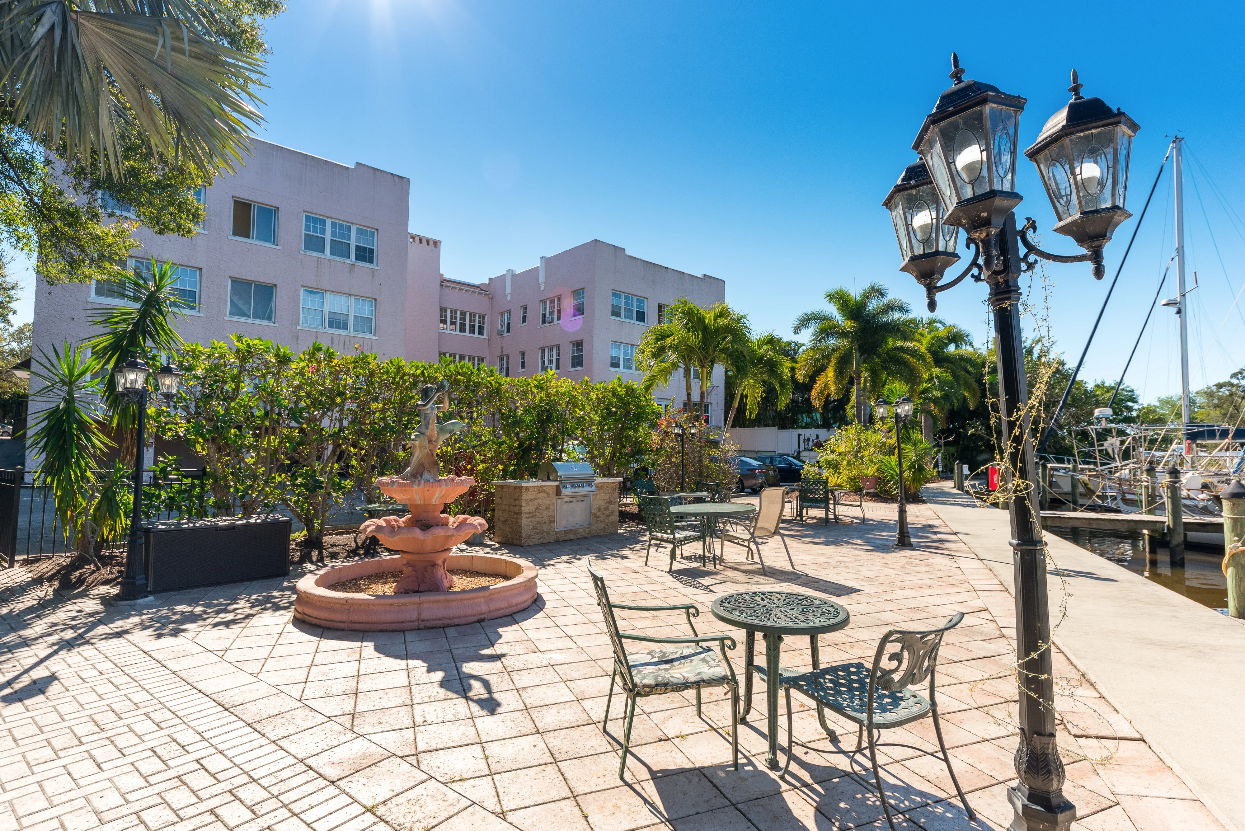 France on Frazier Creek France on Frazier Creek - Villa, Housing, City