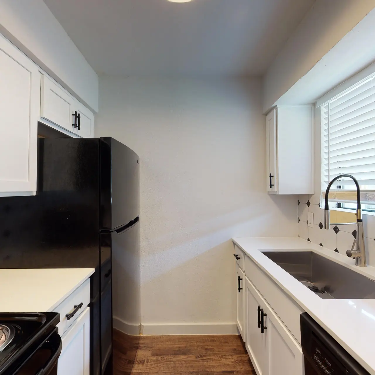 Pavilion at Bishop Ridge - Oven, Room